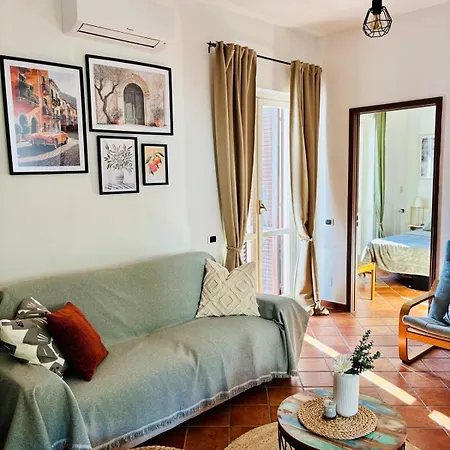 Brezza Calabra * Скалея