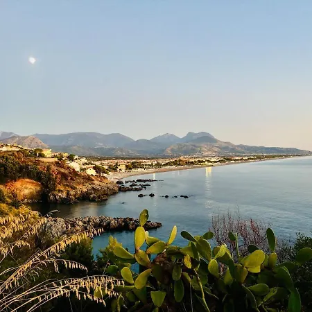 Brezza Calabra Sea View * Scalea