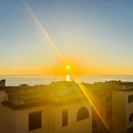 Brezza Calabra Sea View Apartment Scalea