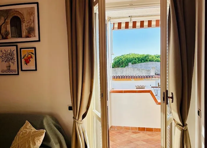 شقة Brezza Calabra Sea View *